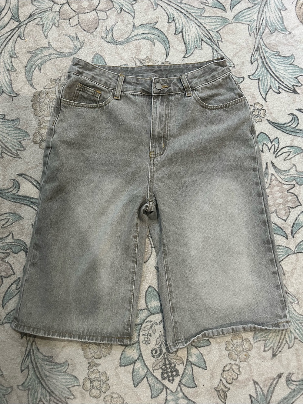 Casual Light Gray Denim Bermuda Shorts